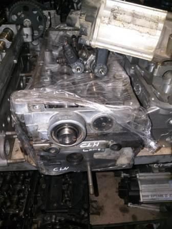 VW 1.6 TDI CLH MOTOR SİLİNDİR KAPAK VE EKSANTRİK ORJİNAL SIFIR 